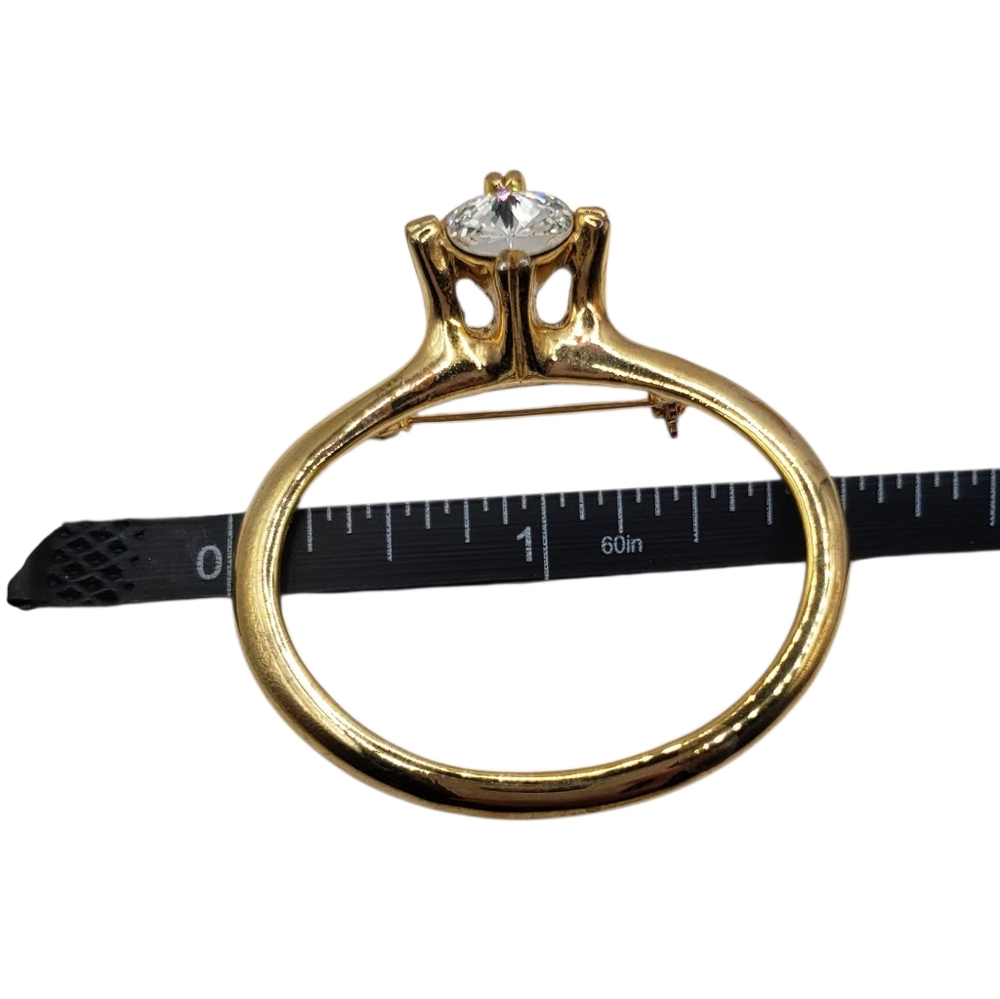 🔷️Elegant Gold tone Brooch Ring Clear Stone Solitaire - Picture 9 of 10
